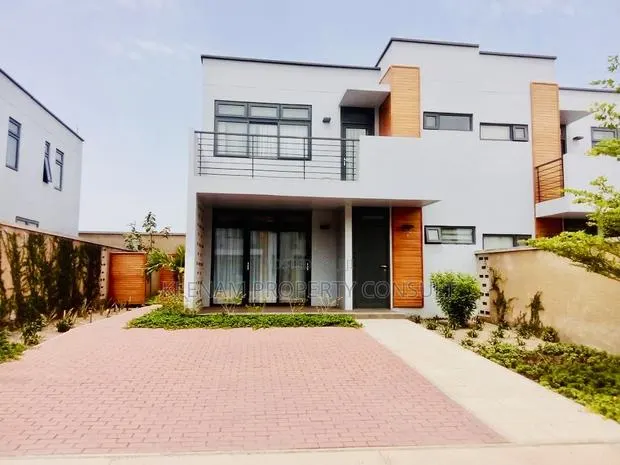 Furnished 3bdrm Duplex in Oyarifa Mall Area for rent · Photo 1