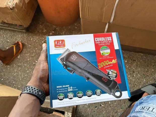 New Professional 2000mah Cordless Hair Clipper · Photo 1