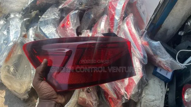 Kia Forte 2020 Tail Light Pair · Photo 1