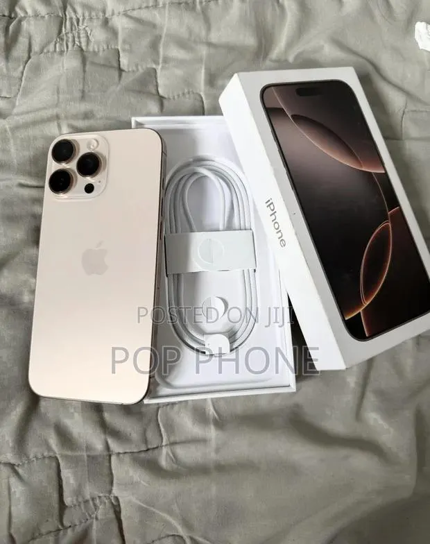 New Apple iPhone 16 Pro Max 256 GB Gold · Photo 1