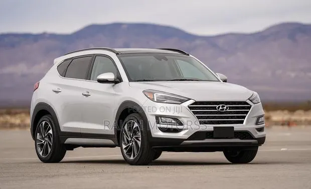 Hyundai Tucson 2019-22 Headlight Pair · Photo 1