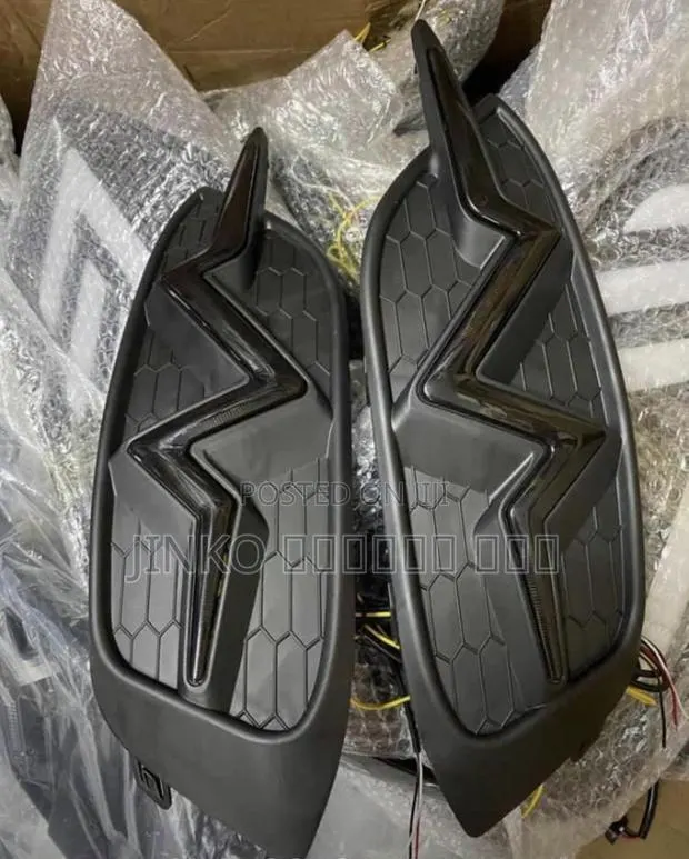 Honda Civic 2016-2021rear/Back Bumper Reflectors Available · Photo 1