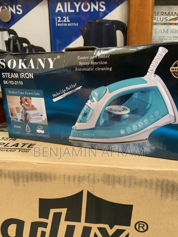 Automatic Cleaning Iron · Photo 1