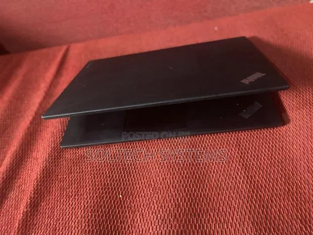 Laptop Lenovo ThinkPad T470s 12GB Intel Core I7 SSD 256GB · Photo 1