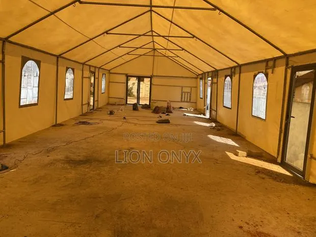 200 Guest Tent 30x60ft With 3Glass Doors Already Made + Installation · Photo 4