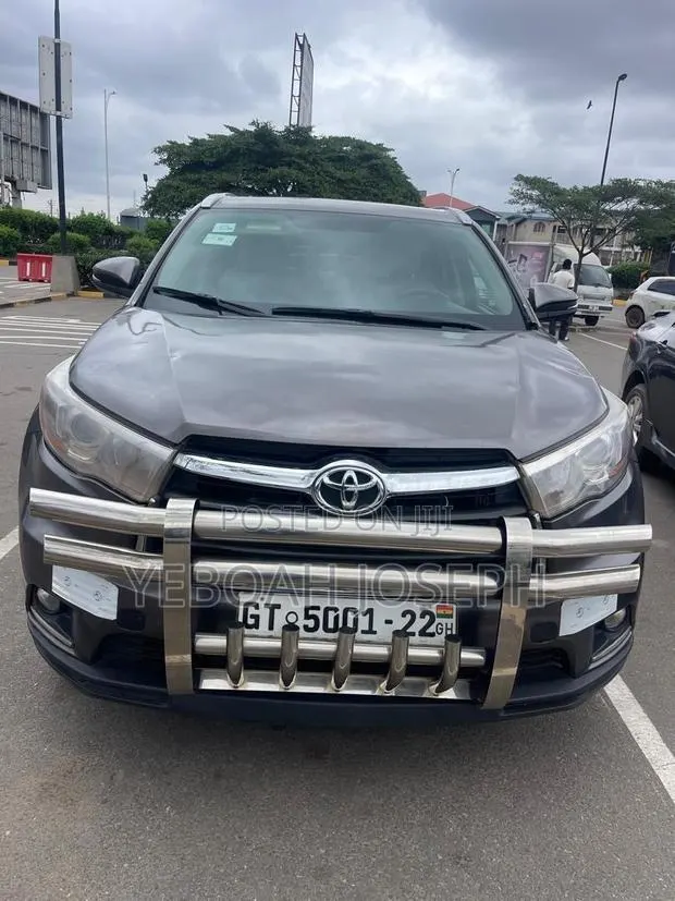 Toyota Highlander Limited V6 4x4 (3.5L 6cyl 6A) 2016 Gray