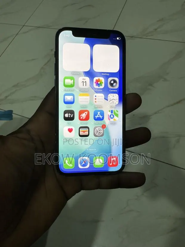 Apple iPhone 12 mini 64 GB Black · Photo 1