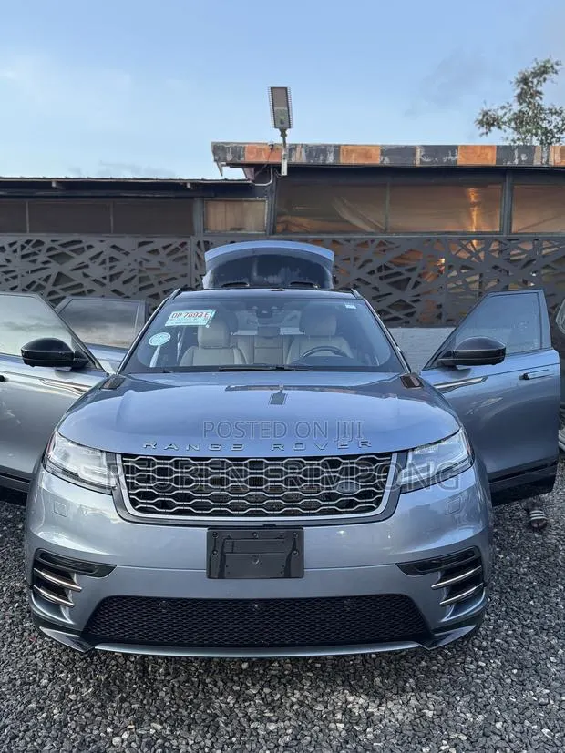 Land Rover Range Rover Velar P250 SE R-Dynamic 4x4 2018 Blue · Photo 1