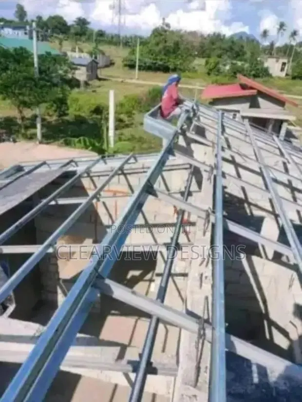 Truss Fabrication and Installation · Photo 1