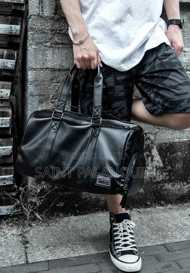 Quality Duffel Bag · Photo 1