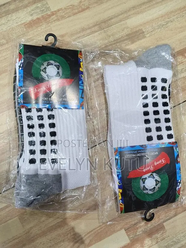 Short Football Socks · Photo 1