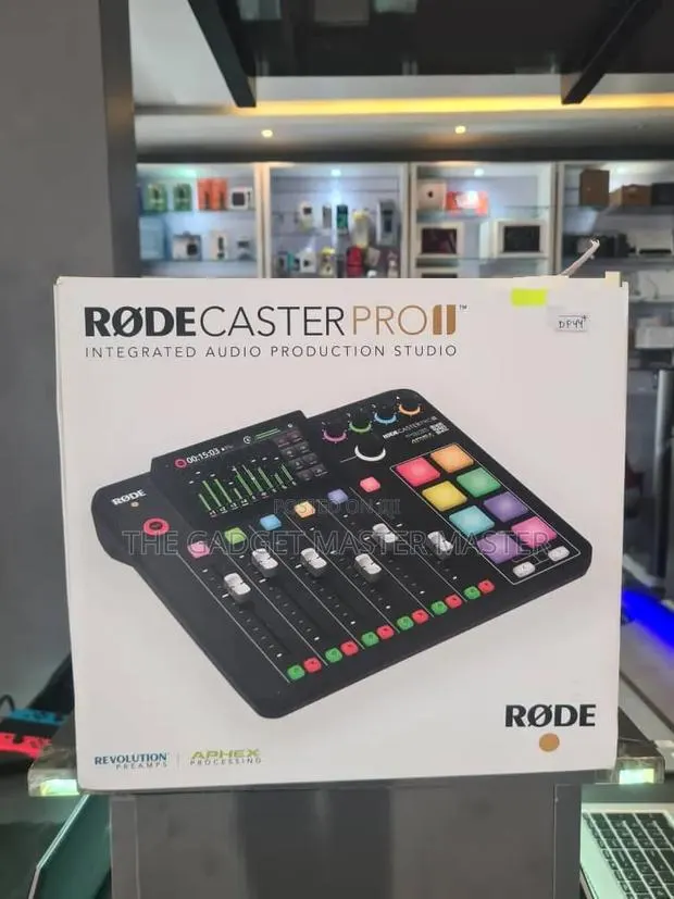 Rode Rodecaster Pro Ii Integrated Audio Production Studio · Photo 1
