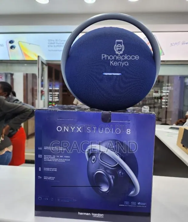 This X Original Harman Kardon Onyx Studio 8 Bluetooth Wireless Speaker · Photo 1
