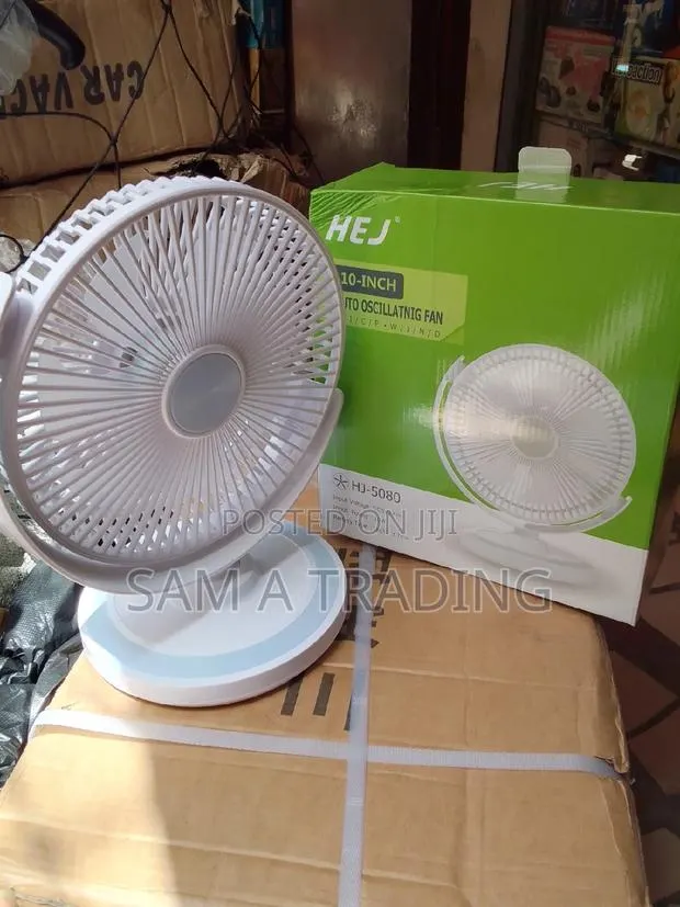 Auto Oscillating Fan · Photo 1