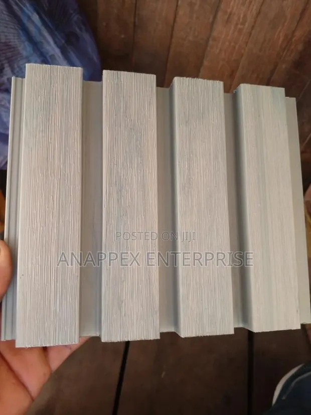 Fluted Wall Panels 4 Outside Ceiling at Wholesale Price · Photo 1