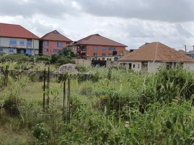 Plot for Sale at Kenyasi Abrem ( 2nd Plot Main Road) · Photo 1