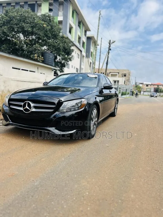 Mercedes-Benz C300 2017 Black · Photo 1