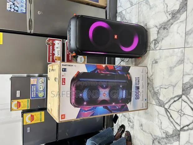 Grab Your Favorite 800w Bluetooth JBL Partybox 710 Speaker · Photo 1