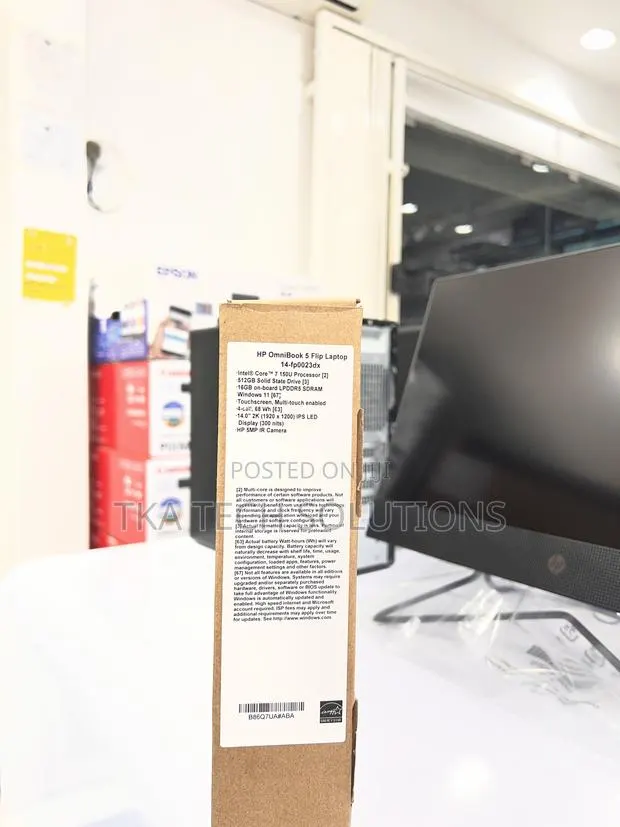 New Laptop HP OmniBook 5 Flip 16GB Intel Core 7 SSD 512GB · Photo 1