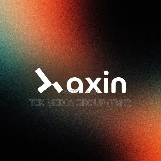 Logo Branding · Photo 4
