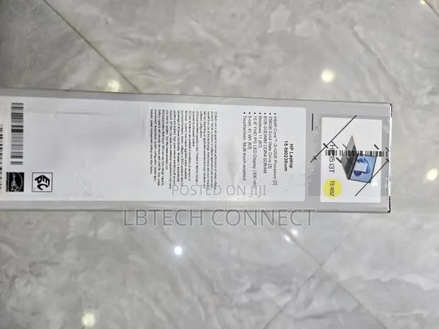 New Laptop HP 15 8GB Intel Core i3 SSD 256GB · Photo 1