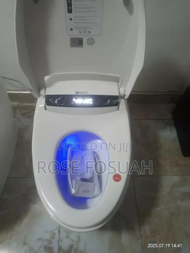 Smart Water Closet · Photo 1