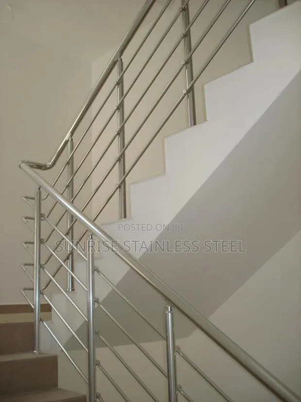 Sunrise Stainless Dark Glass Design · Photo 1