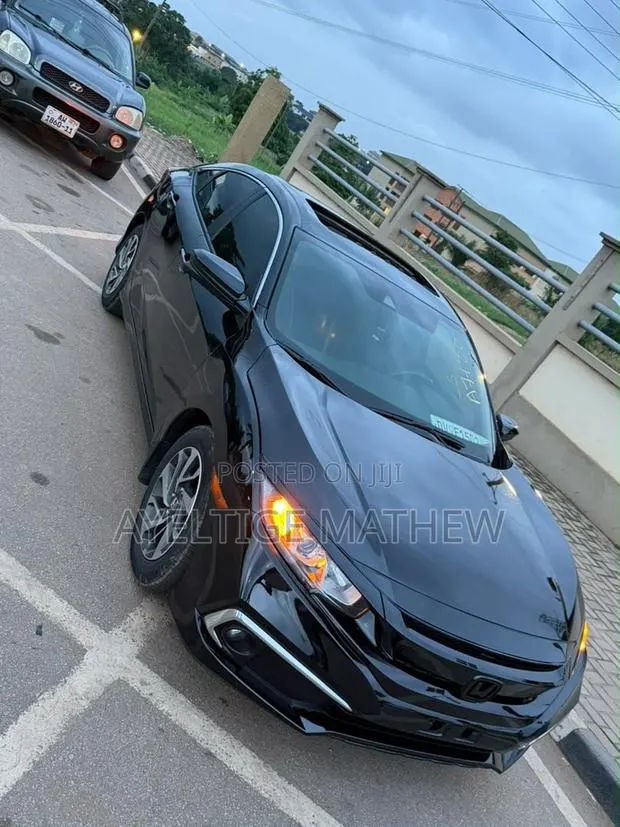 Honda Civic 2020 Black · Photo 1