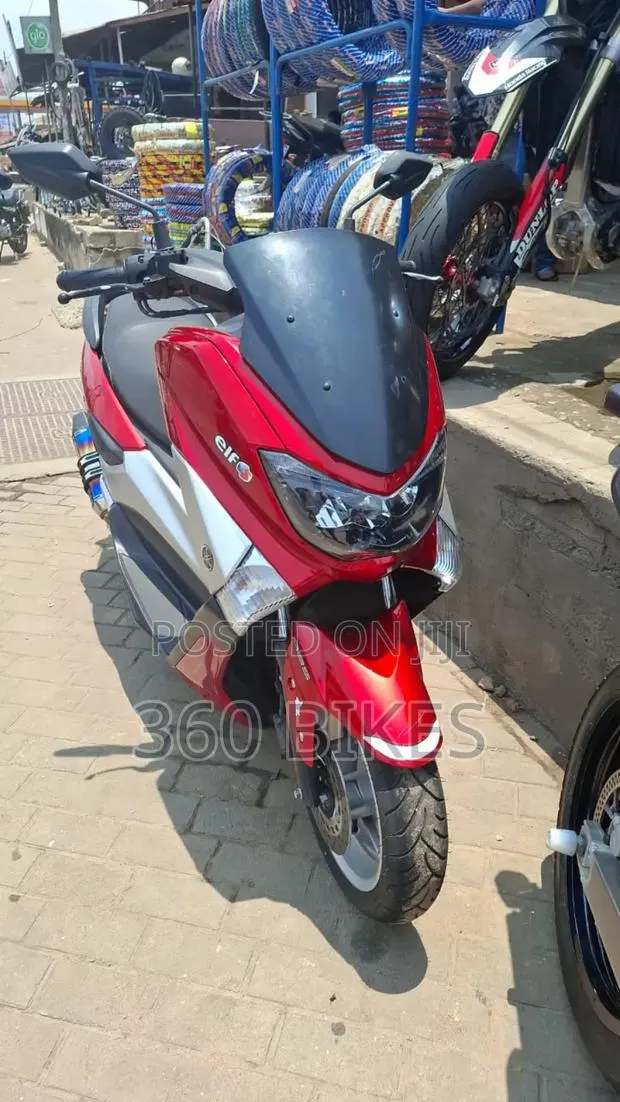 Yamaha NMAX 155 2021 Red · Photo 1