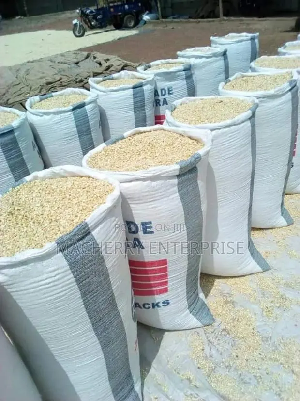 White/ Yellow Maize/Sheanut/Groundnut/Paste Available for Sale · Photo 1
