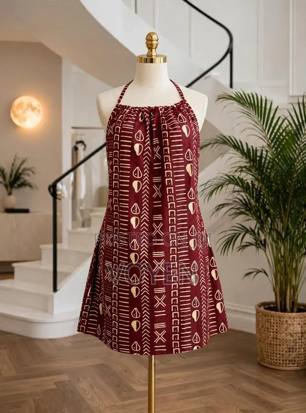 A Halter Tie Dress · Photo 1