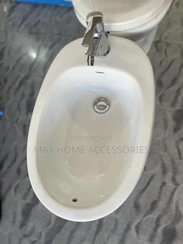 Beddet Water Closet · Photo 1