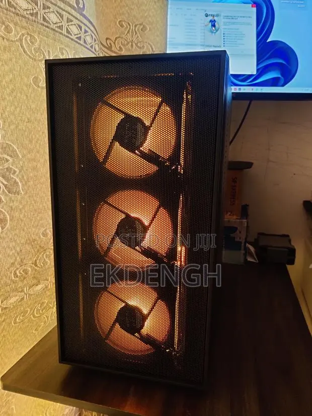 Desktop Computer 16GB AMD Ryzen 5 HDD+SSD 750GB · Photo 1