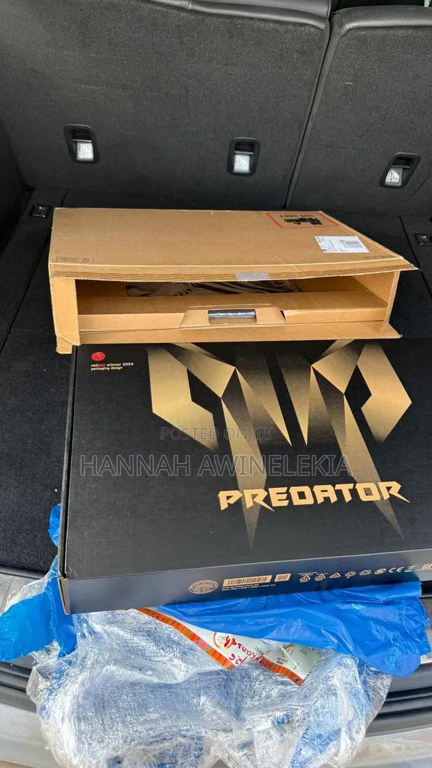 New Laptop Acer Predator Helios Neo 16 16GB Intel Core Ultra 9 SSD 1T · Photo 1