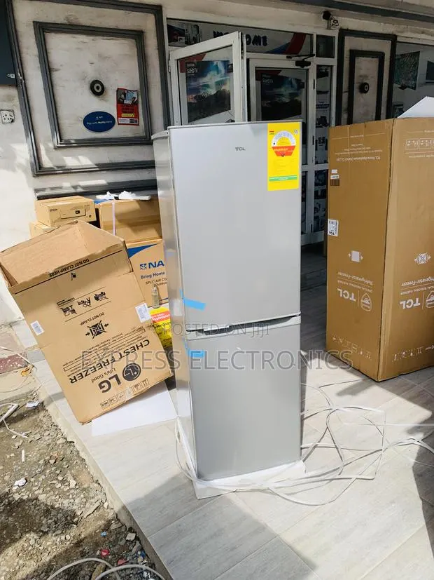 Hot Deals in TCL 185tfs Double Door Fridge · Photo 1