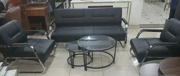 Mid-Century Sofa Sets · Photo 1