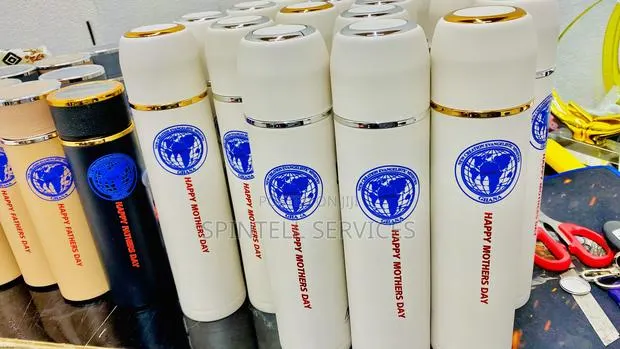 UV Printing on Flasks,Books,Pens,Phones · Photo 1