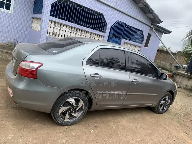 Toyota Vios 2012 Gray · Photo 1