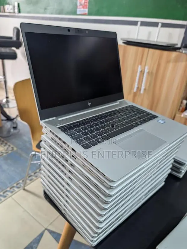 Laptop HP EliteBook 840 G6 16GB Intel Core i7 SSD 256GB · Photo 1