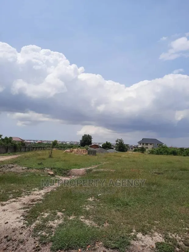 3 Acres Industrial Commercial Land · Photo 1