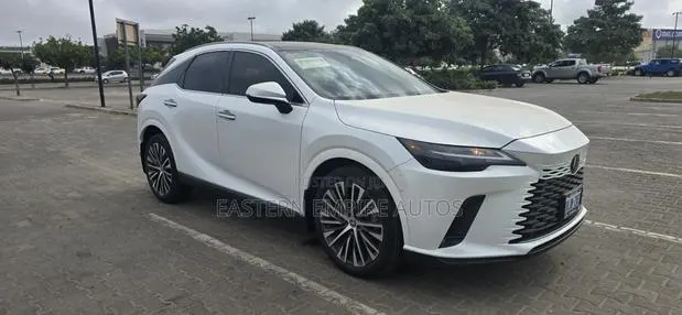 Lexus RX 350 F SPORT Design AWD 2025 White
