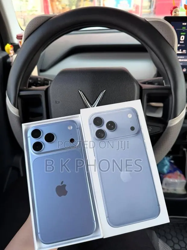 New Apple iPhone 18 Pro Max 256 GB Blue · Photo 1