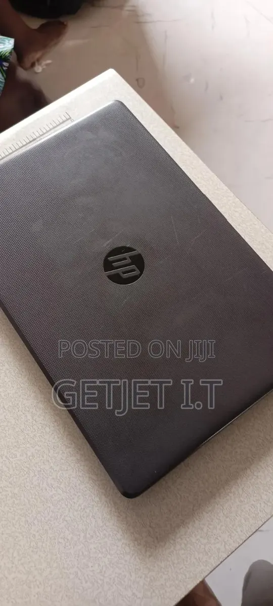 Laptop HP Pavilion 15 8GB Intel Core i3 HDD 500GB · Photo 1