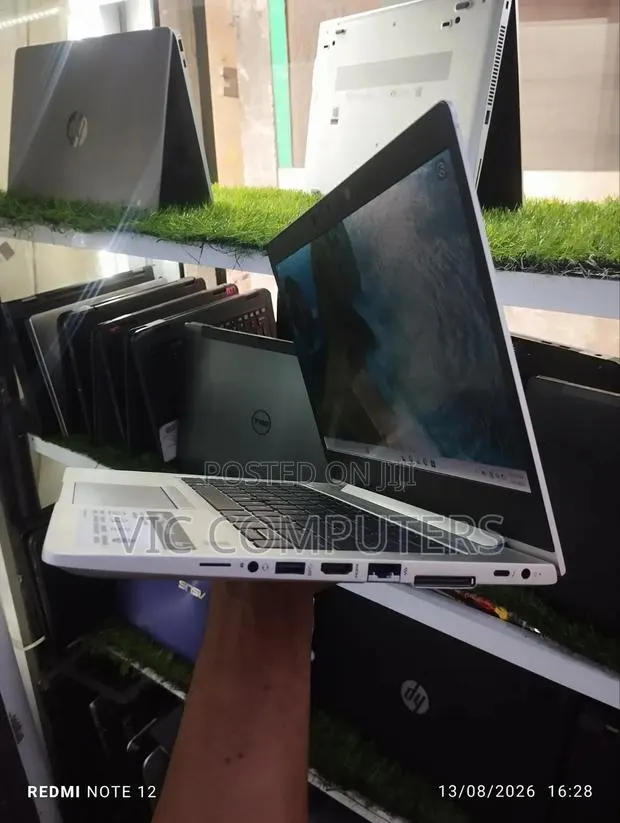 Laptop HP EliteBook 830 G6 8GB Intel Core i5 SSD 256GB · Photo 1