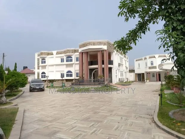 7bdrm House in Mainstay Estates, Tema Metropolitan for sale · Photo 1