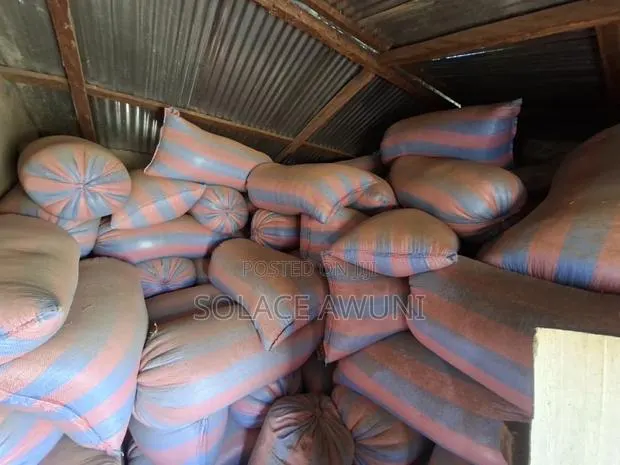 112 Kg Yellow Maize · Photo 1