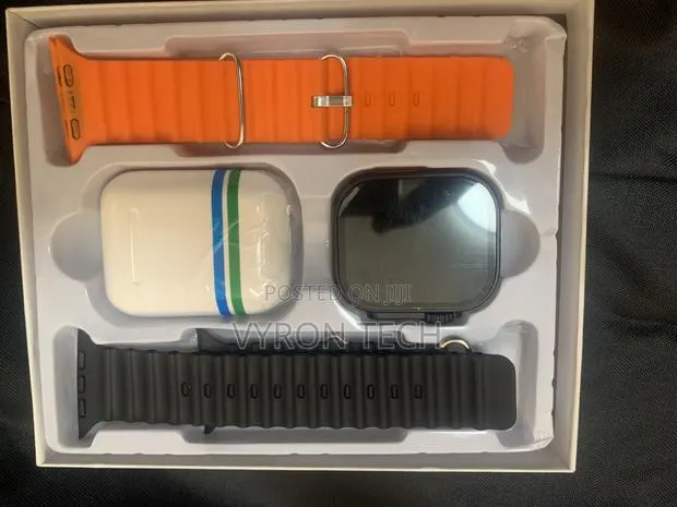 Smartwatch With Free AirPods · Photo 1