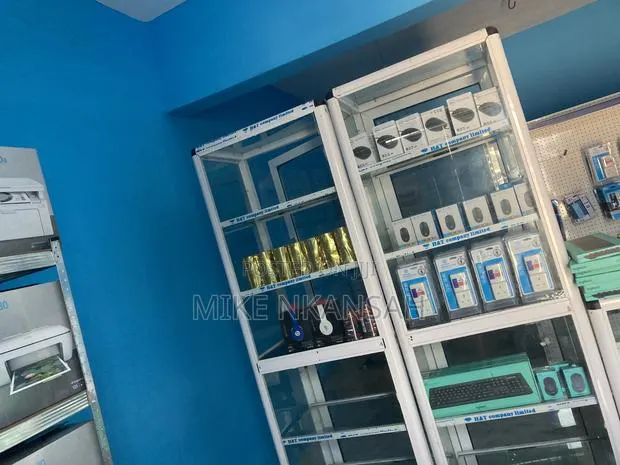Spacious Shop for Rent at Adenta SDA · Photo 4
