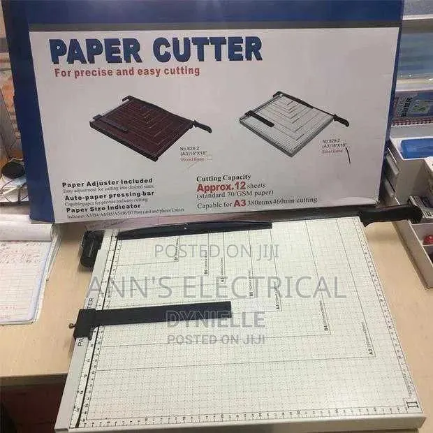Paper Cutter · Photo 1