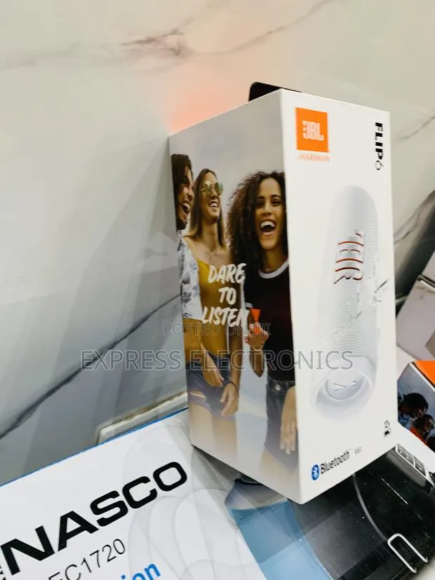 Nicely Designed Bluetooth Speaker JBL Flip 6 · Photo 1